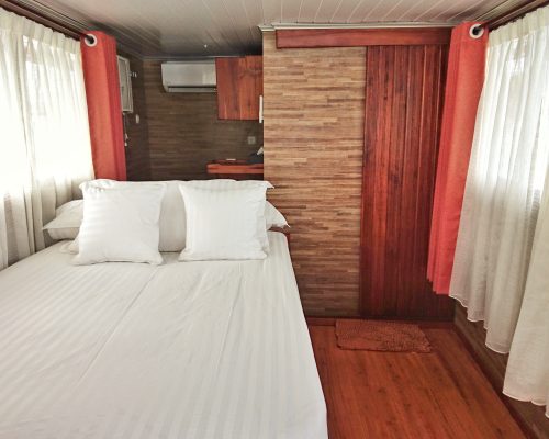 Cabin UD1